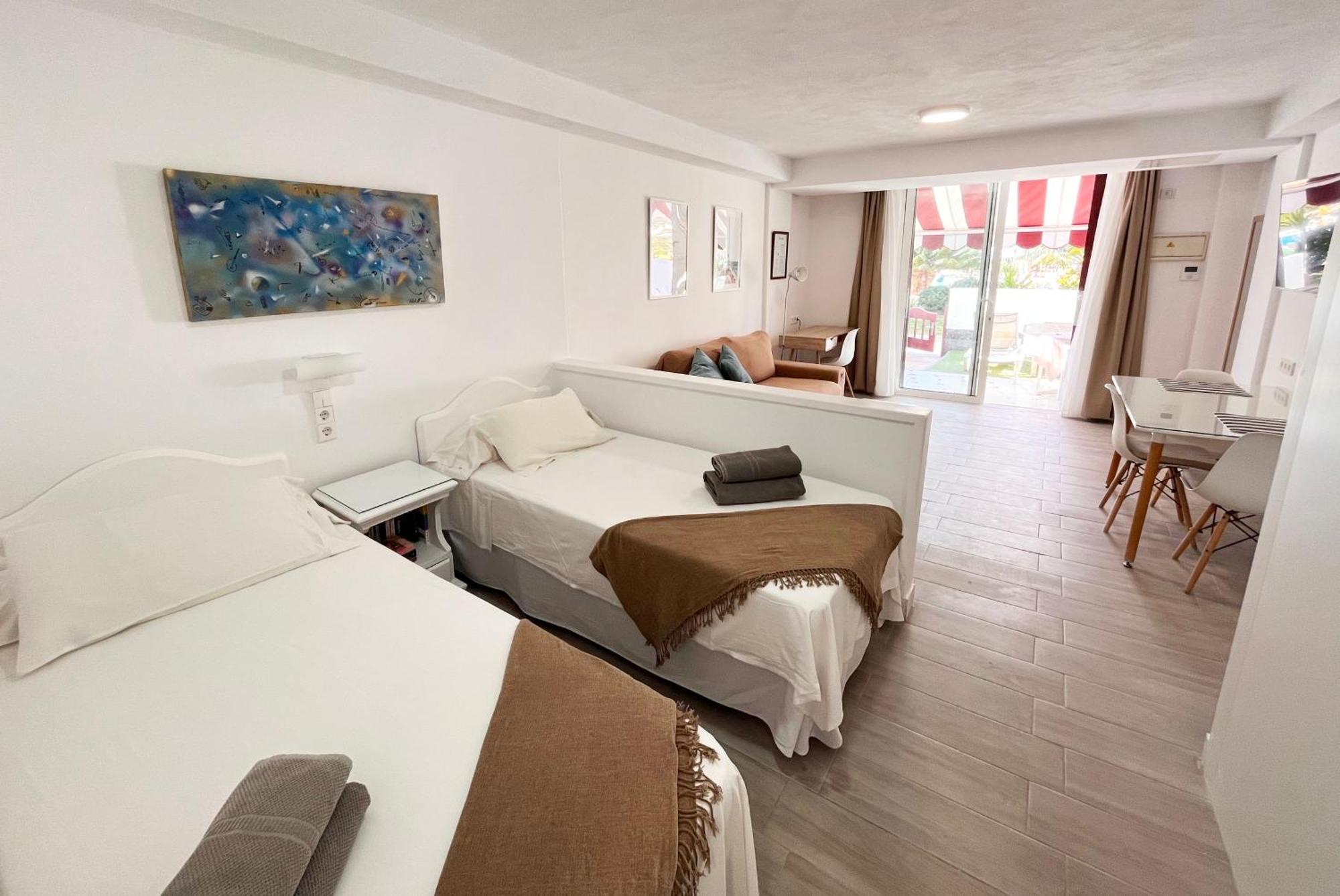 Prime Garden-view Apartment