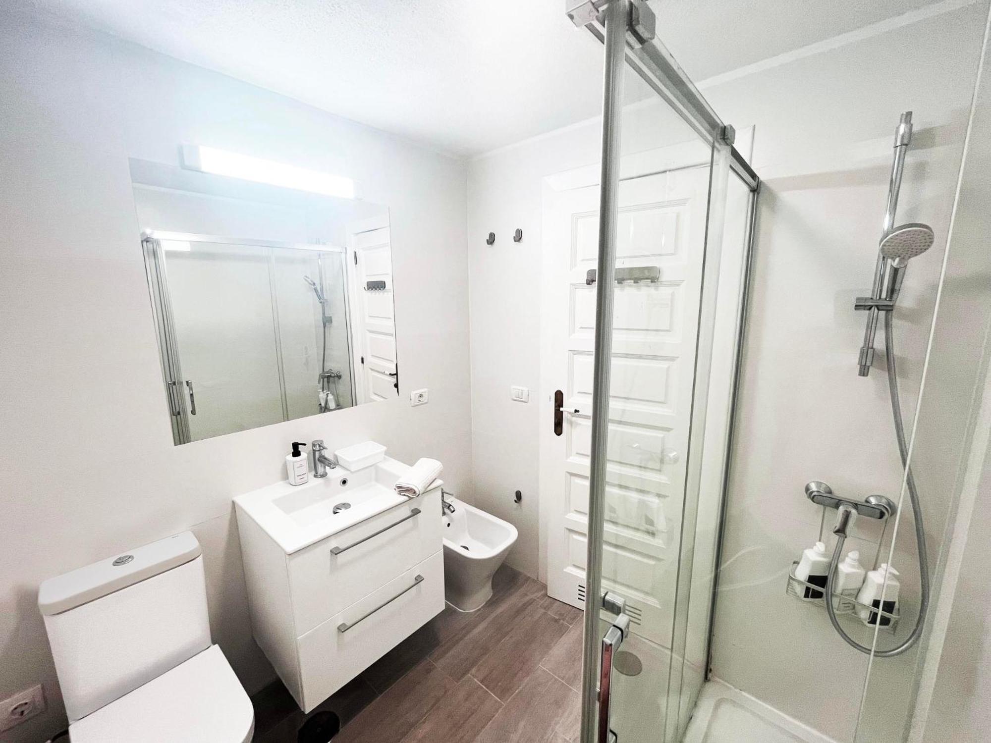 Prime Garden-view Apartment *
