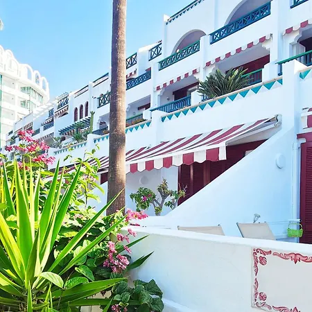 Prime Garden-View Studios Arona  Exterior foto
